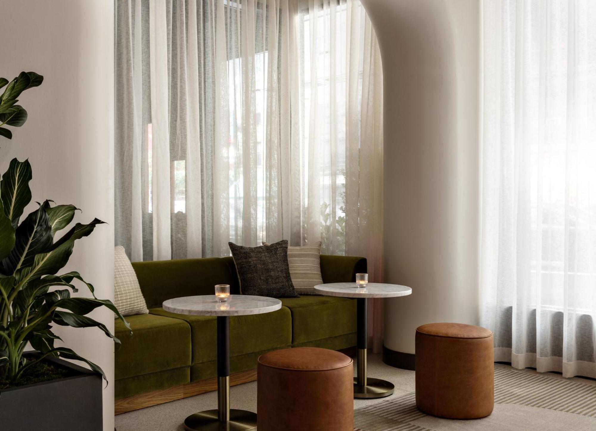 Kimpton Theta New York - Times Square By Ihg Nova York Exterior foto The interior of the hotel