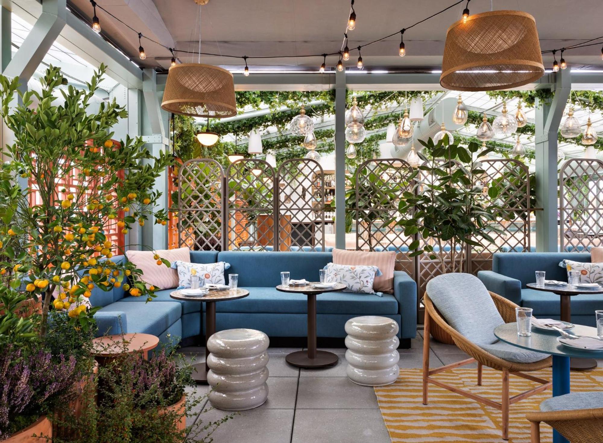 Kimpton Theta New York - Times Square By Ihg Nova York Exterior foto The Terrace at The Standard London